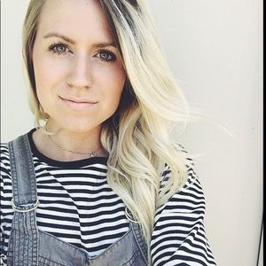 Meet your Posher, Jen